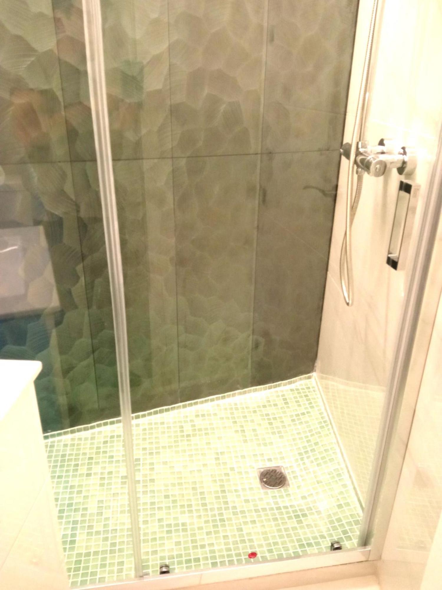 Leon Centro Apartment Sevilla Eksteriør bilde